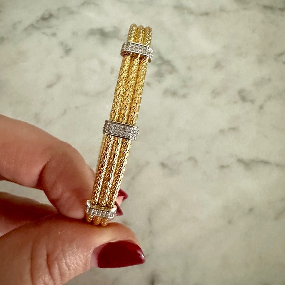 Anthea Le Jardin Jewelry - Anthea Le Jardin Two-Tone Flex Bangle